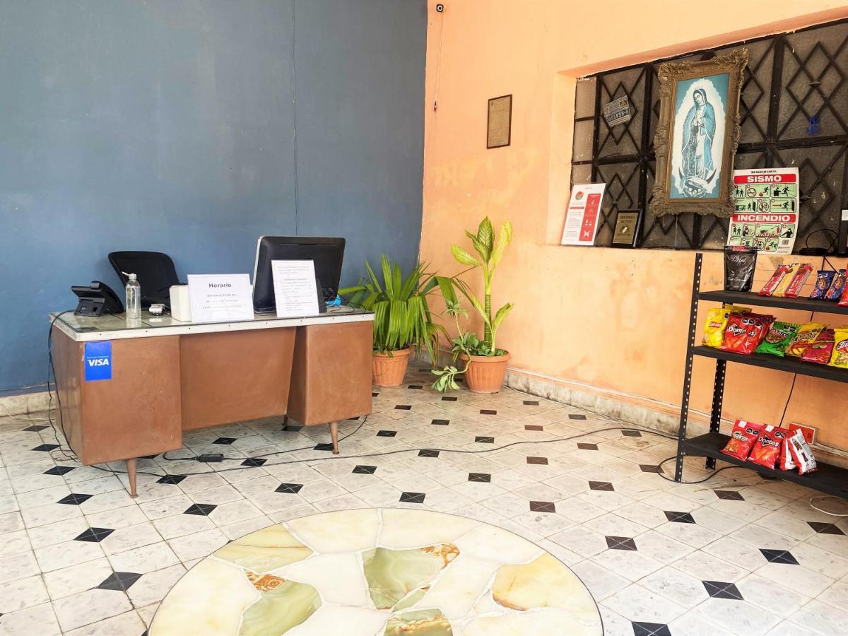 Oyo Posada Espinosa, Merida, Parque De Santa Ana Dış mekan fotoğraf